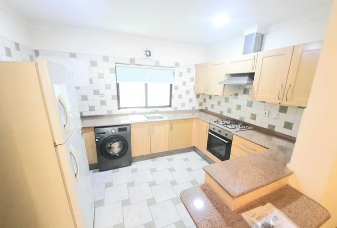 963774 - Property Image 3