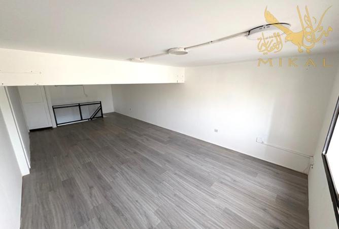 982264 - Property Image 3