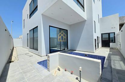 Villa - 6 Bedrooms - 7 Bathrooms for rent in Diyar Al Muharraq - Muharraq Governorate