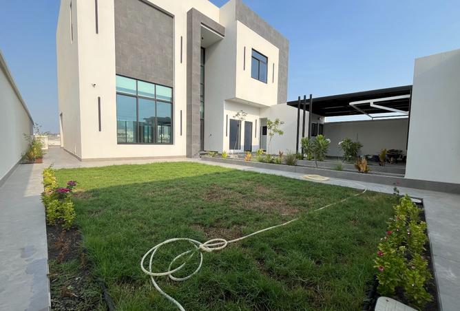 951511 - Property Image 3