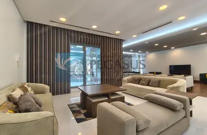 Villa - 5 Bedrooms - 7 Bathrooms for rent in Amwaj Marina - Amwaj Islands - Muharraq Governorate