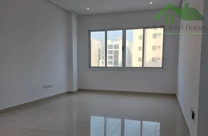 شقة - 2 غرف نوم - 2 حمامات للايجار في الحد - المحرق