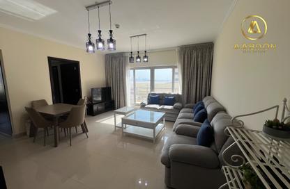 Apartment - 2 Bedrooms - 2 Bathrooms for rent in Busaiteen - Muharraq Governorate