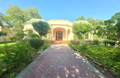 Compound - 4 Bedrooms - 5 Bathrooms for rent in Al Jasra - Northern Governorate