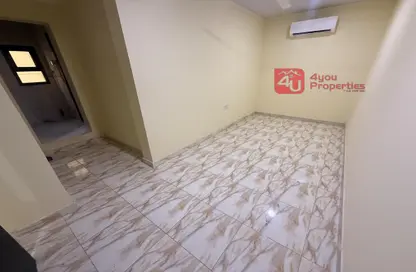 Apartment - Studio - 1 Bathroom for rent in Zinj - Manama - Capital Governorate