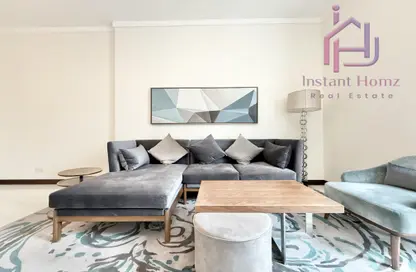Apartment - 2 Bedrooms - 4 Bathrooms for rent in Al Juffair - Capital Governorate