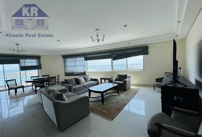 956852 - Property Image 2