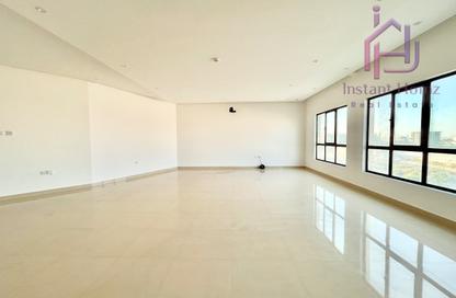 Apartment - 4 Bedrooms - 5 Bathrooms for rent in Al Bahair - Riffa - Southern Governorate