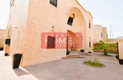 Villa - 4 Bedrooms - 5 Bathrooms for rent in Tubli - Central Governorate