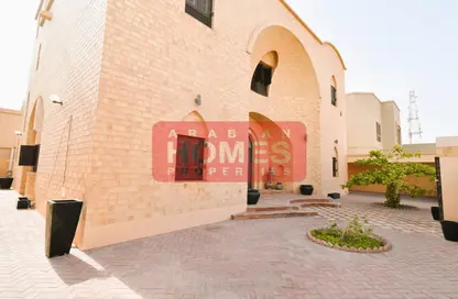 Villa - 4 Bedrooms - 5 Bathrooms for rent in Tubli - Central Governorate