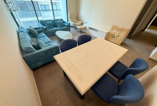 986418 - Property Image 2