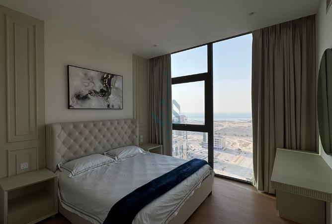 922758 - Property Image 2