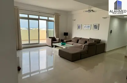 شقة - 2 غرف نوم - 2 حمامات للايجار في أمواج هومز - أمواج - المحرق