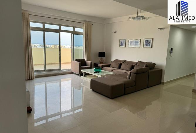951461 - Property Image 2