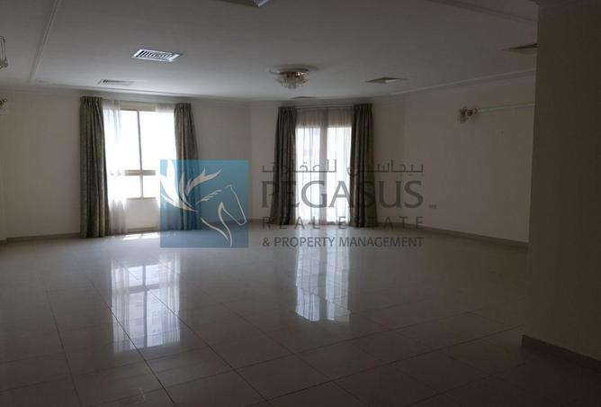 964229 - Property Main Image