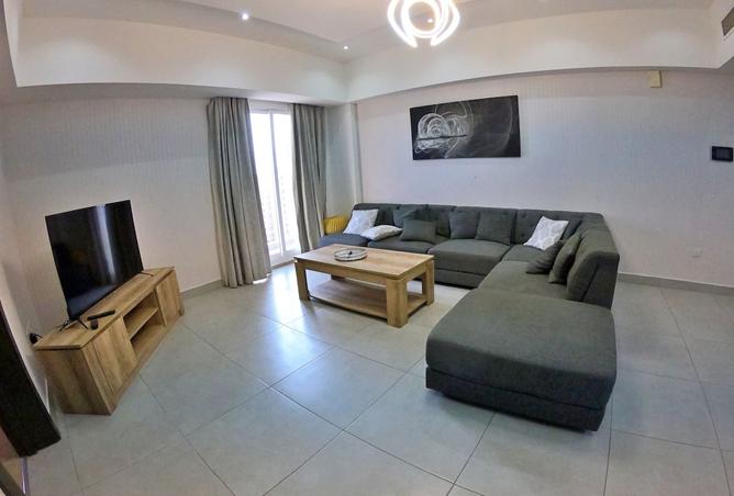 952346 - Property Image 2