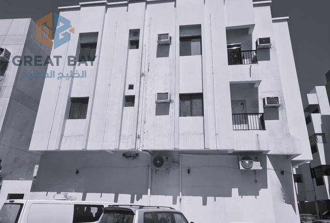 910085 - Property Image 3