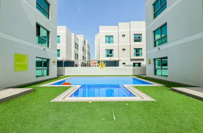 Apartment - 2 Bedrooms - 3 Bathrooms for rent in Al Juffair - Capital Governorate