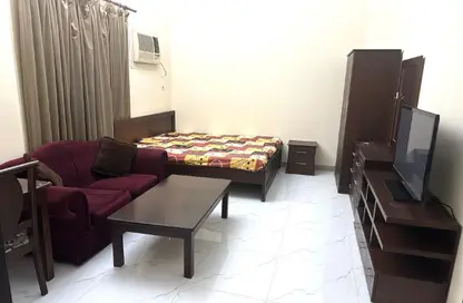 Apartment - Studio - 1 Bathroom for rent in Salmaniya - Manama - Capital Governorate