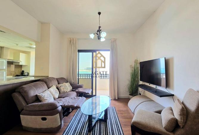 978233 - Property Image 2