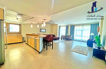 Apartment - 3 Bedrooms - 3 Bathrooms for rent in Al Juffair - Capital Governorate
