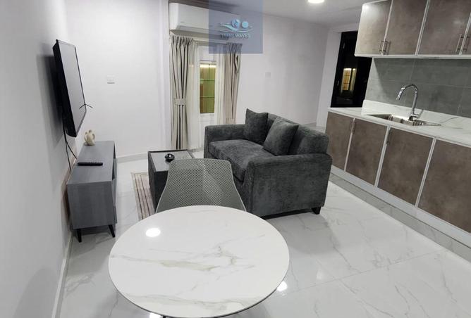 974715 - Property Image 2