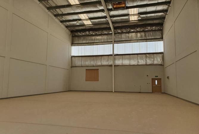 916443 - Property Image 3