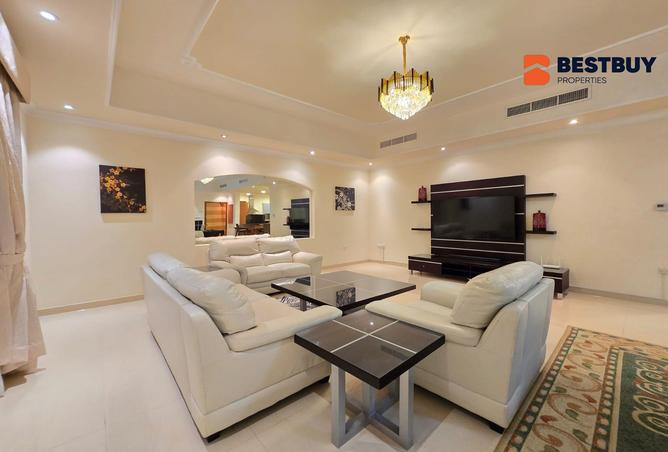 956914 - Property Main Image