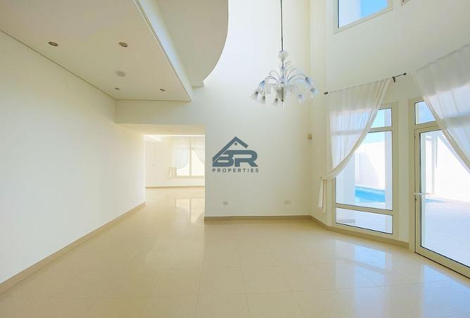 957951 - صورة العقار 2