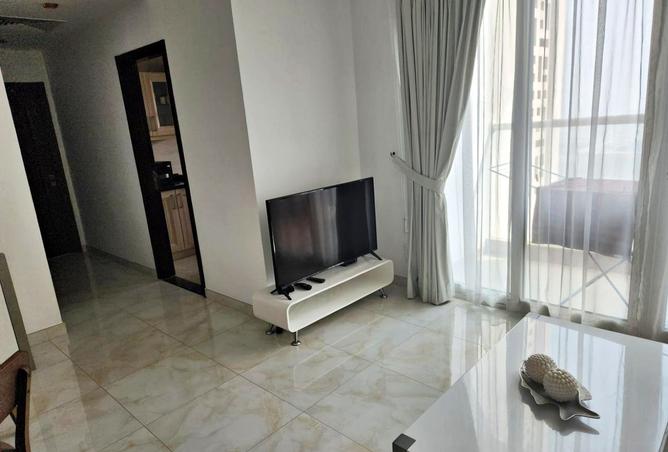 963597 - Property Image 3