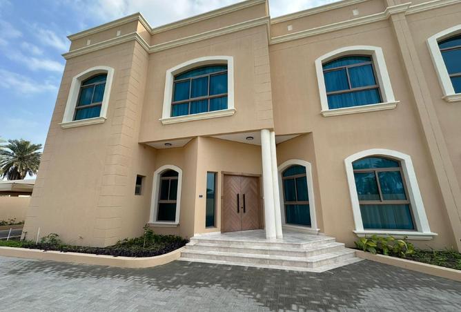 977104 - Property Main Image