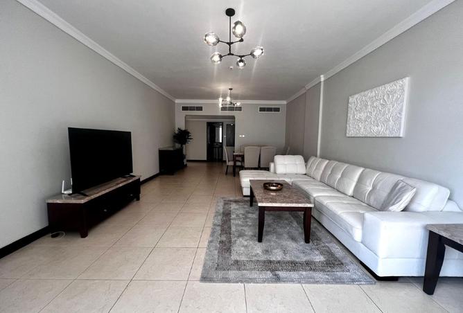 975875 - Property Image 2