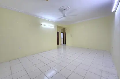 Apartment - 2 Bedrooms - 2 Bathrooms for rent in Adliya - Manama - Capital Governorate