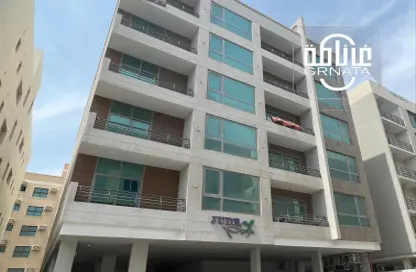Outdoor Building image for: Apartment - 2 Bedrooms - 2 Bathrooms for rent in Hidd - Muharraq Governorate, Image 1