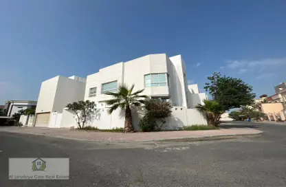 Outdoor Building image for: Villa - 3 Bedrooms - 5 Bathrooms for sale in Janabiya - Northern Governorate, Image 1
