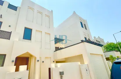 فيلا - 5 غرف نوم - 6 حمامات للبيع في النور - ديار المحرق - المحرق