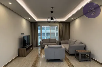 Apartment - 2 Bedrooms - 2 Bathrooms for rent in Busaiteen - Muharraq Governorate