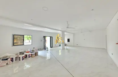 Compound - 3 Bedrooms - 3 Bathrooms for rent in Budaiya - Northern Governorate