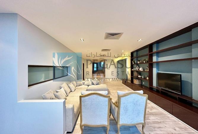 966579 - Property Image 3