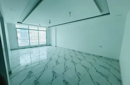 Apartment - 4 Bedrooms - 4 Bathrooms for sale in Hidd - Muharraq Governorate