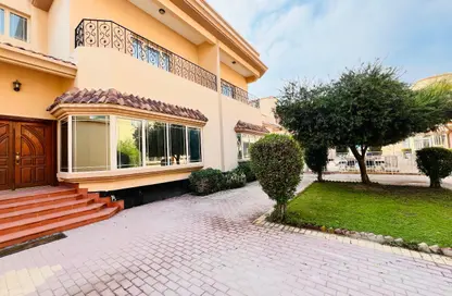 Villa - 3 Bedrooms - 4 Bathrooms for rent in Al Juffair - Capital Governorate