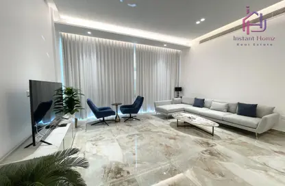 شقة - 2 غرف نوم - 4 حمامات للايجار في السيف - محافظة العاصمة