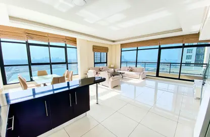 Apartment - 2 Bedrooms - 3 Bathrooms for rent in Al Juffair - Capital Governorate