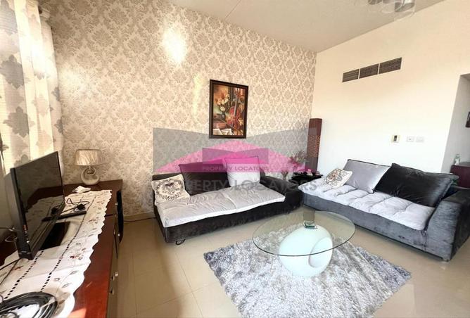 929280 - Property Image 2