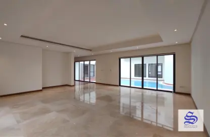 Villa - 5 Bedrooms - 7 Bathrooms for rent in Zallaq - Southern Governorate