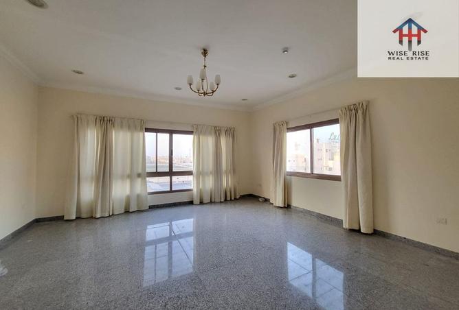 965505 - Property Image 2