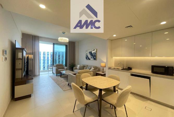 982506 - Property Image 2