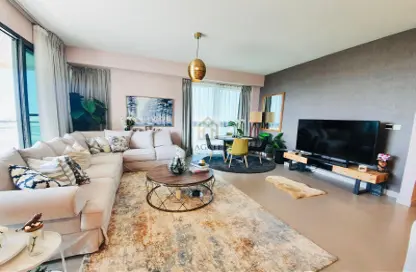 Living Room image for: Apartment - 2 Bedrooms - 2 Bathrooms for sale in Marassi Residences - Diyar Al Muharraq - Muharraq Governorate, Image 1
