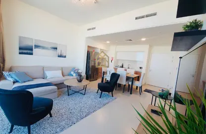 Apartment - 2 Bedrooms - 2 Bathrooms for rent in Marassi Boulevard - Diyar Al Muharraq - Muharraq Governorate