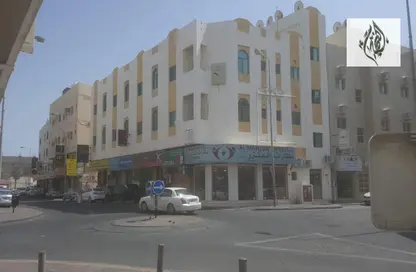 Apartment - 2 Bedrooms - 2 Bathrooms for rent in Muharraq - Muharraq Governorate